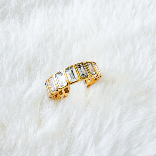 Dione ring