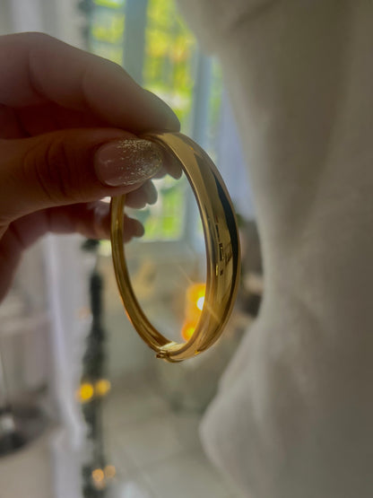 Alessandra bangle